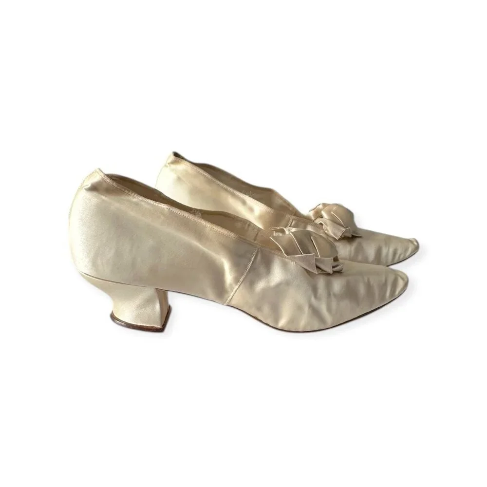 Antique Wedding Shoes by A.J. Cammeyer – Circa 1890s-1920s, Size 6B‎